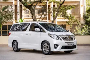 Toyota Alphard (2009-2018)