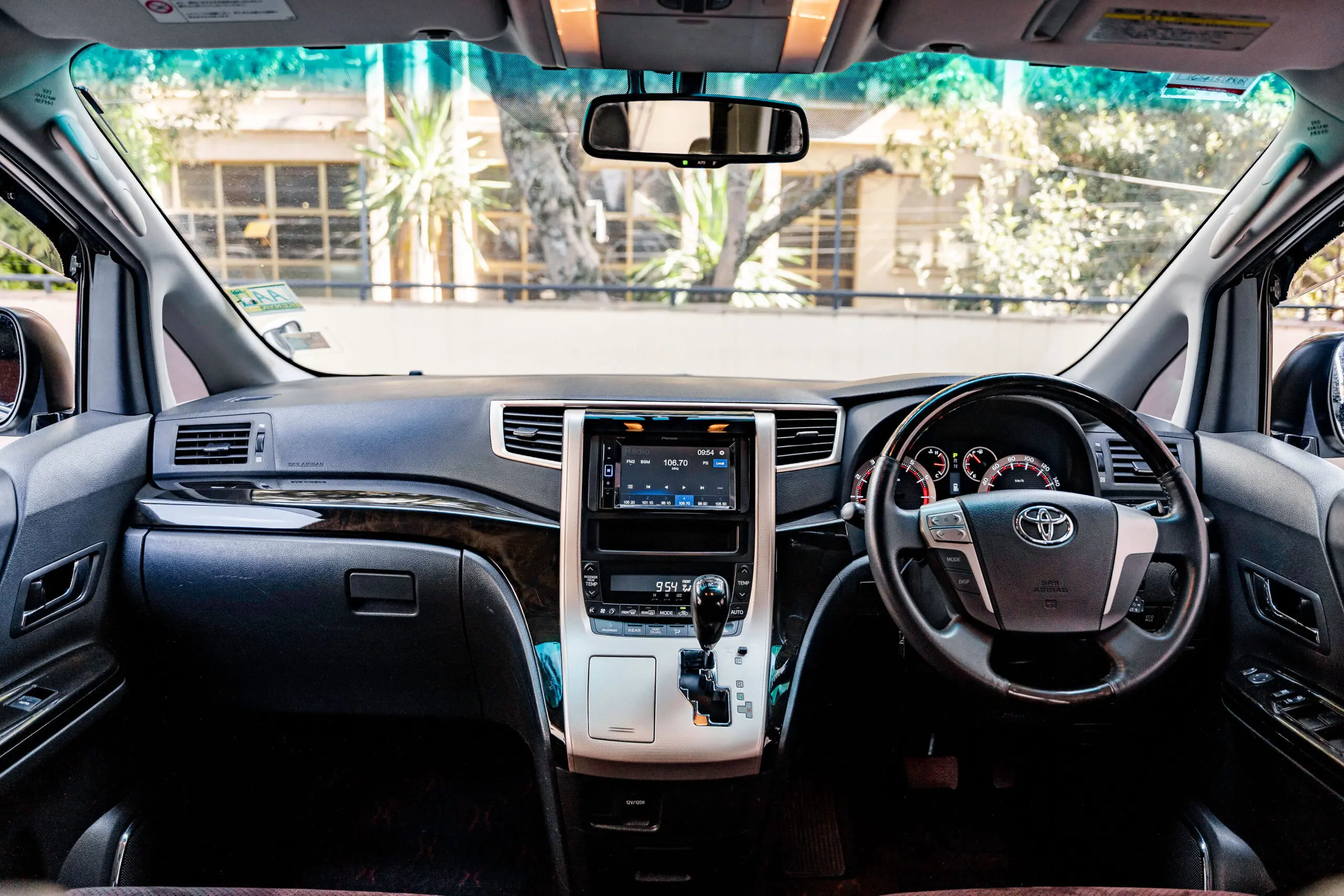 Alphard (2016 - 2018) - 6/ 7 Seater