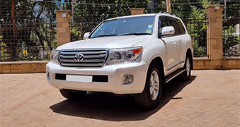 Toyota Landcruiser V8 2014